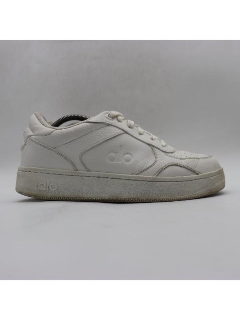 Alo Yoga Recovery Mode White Gum Athletic Sneakers Men's 10.5 Walking Training